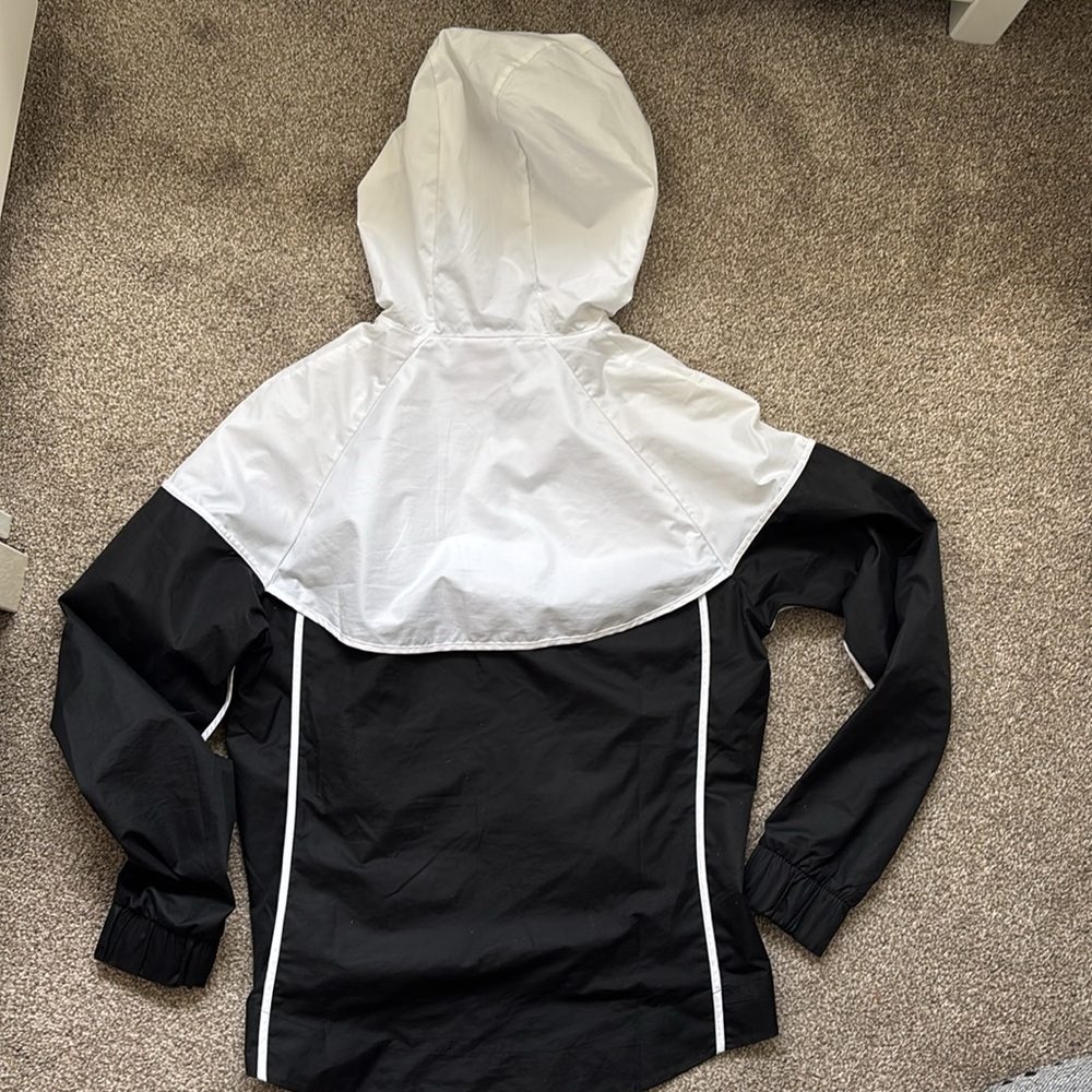 Nike Windrunner jacket - Picture 3 of 4